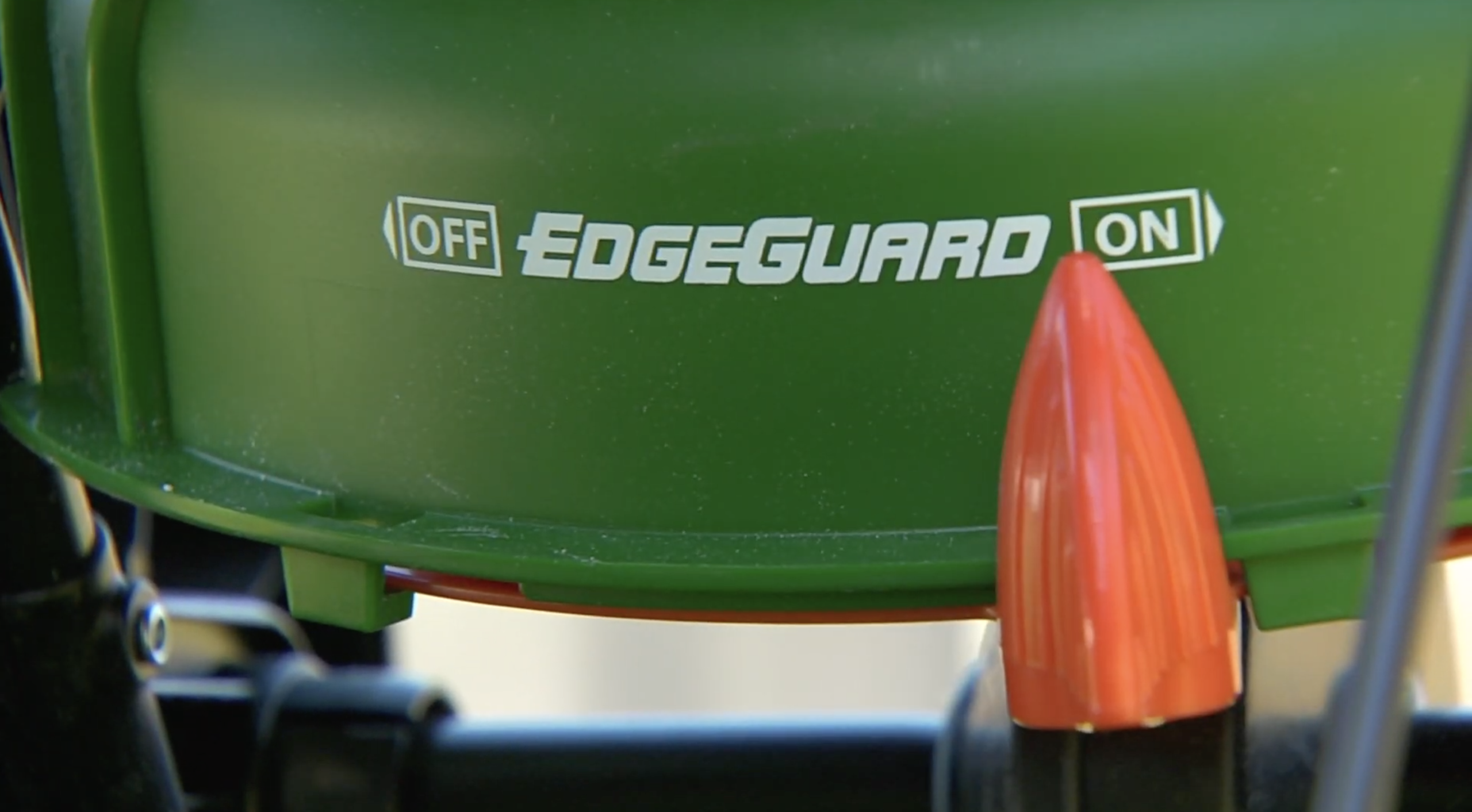 Edge guard