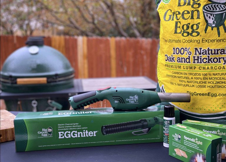 Big Green Egg with accessories