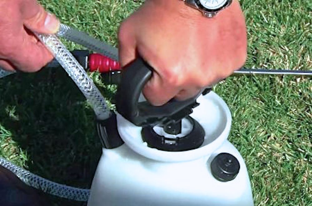 pressurize tank sprayer